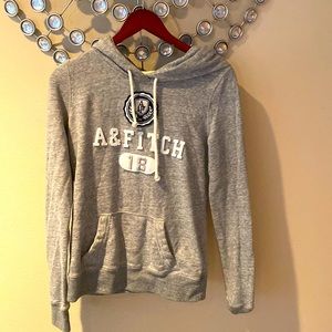 Vintage women’s Abercrombie sweatshirt